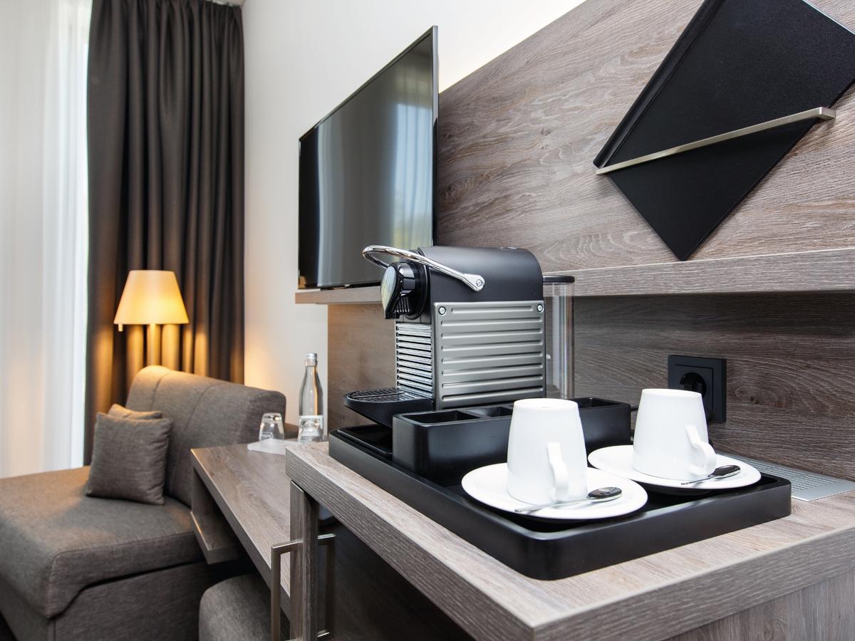 Hotel Eislinger Tor Eislingen Buitenkant foto